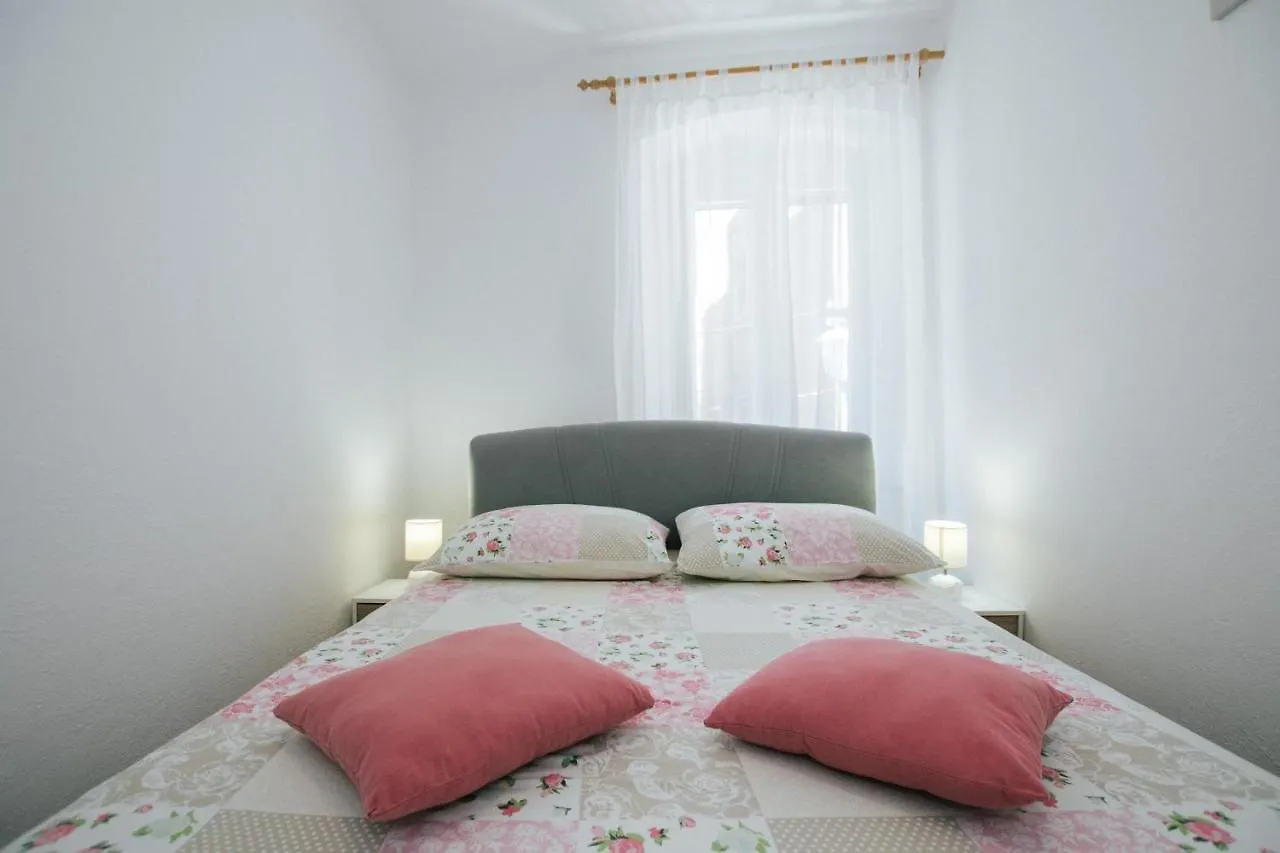 Apartment Ivana Trogir