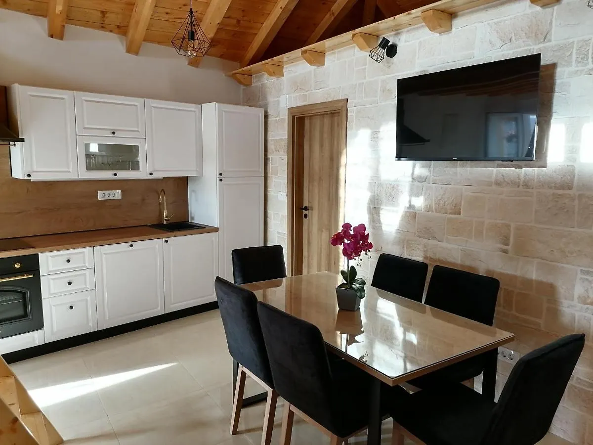 Apartment Ivana Trogir Kroatien